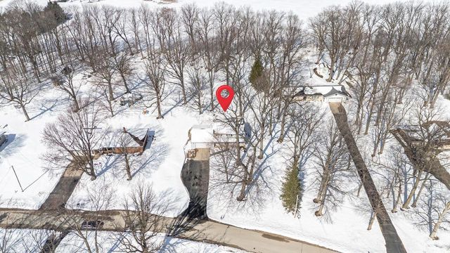 4734 MAPLE DRIVE, Green Bay, WI 54313