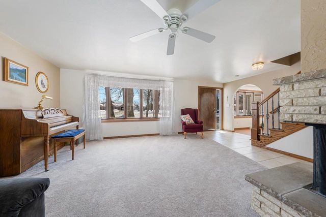 4734 MAPLE DRIVE, Green Bay, WI 54313