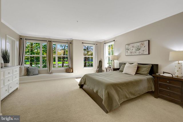 19272 KOSLOWSKI SQ, Leesburg, VA 20176