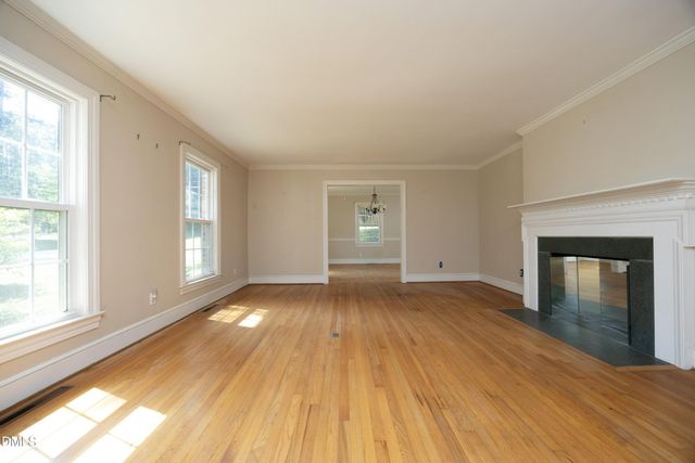 910 Parham Street, Henderson, NC 27536