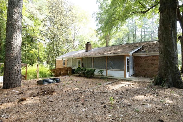 910 Parham Street, Henderson, NC 27536