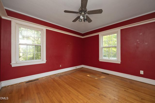 910 Parham Street, Henderson, NC 27536