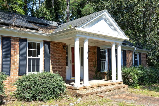 910 Parham Street, Henderson, NC 27536