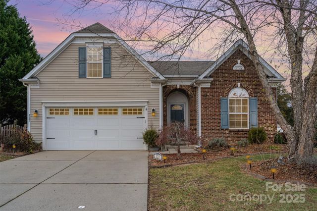 127 Elgin Lane, Mooresville, NC 28115