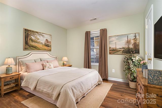 127 Elgin Lane, Mooresville, NC 28115