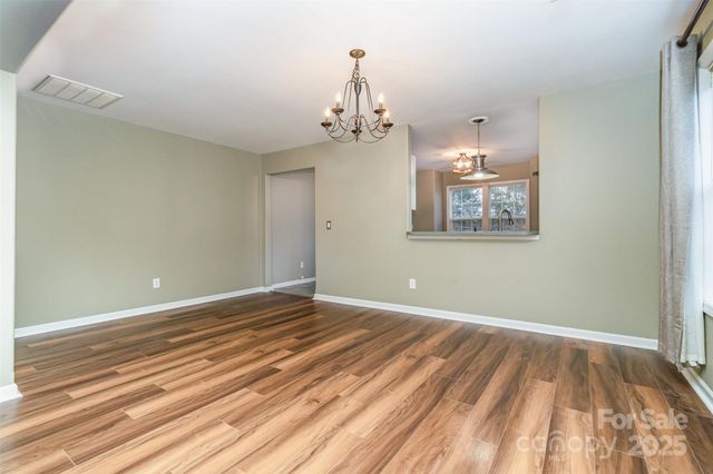 127 Elgin Lane, Mooresville, NC 28115