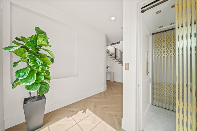 4707 Sunset Circle, Sugar Land, TX 77479