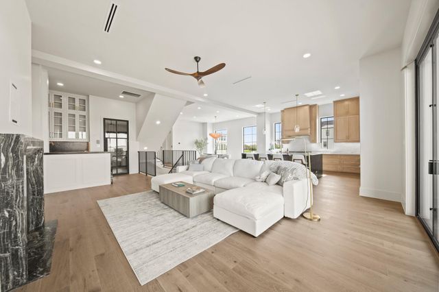 4707 Sunset Circle, Sugar Land, TX 77479