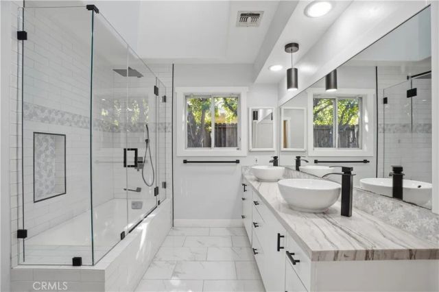 4731 Tyrone Avenue, Sherman Oaks, CA 91423