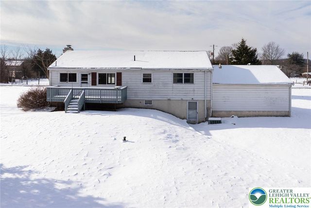 3702 Kings Road, Upper Hanover Twp, PA 18073