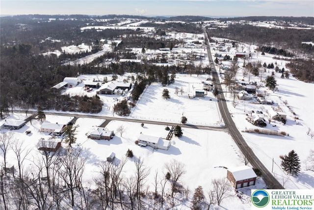 3702 Kings Road, Upper Hanover Twp, PA 18073