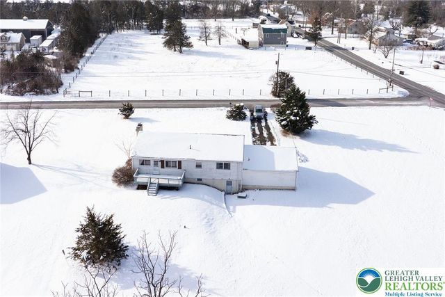 3702 Kings Road, Upper Hanover Twp, PA 18073