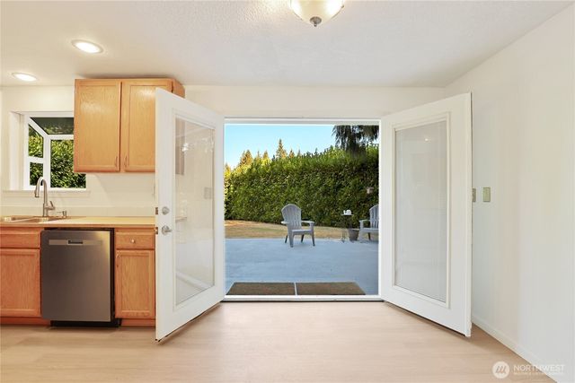 25950 NW Circle Drive S, Poulsbo, WA 98370