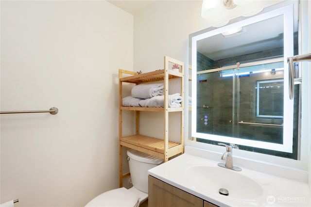 25950 NW Circle Drive S, Poulsbo, WA 98370