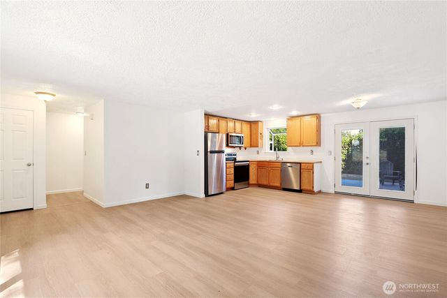 25950 NW Circle Drive S, Poulsbo, WA 98370