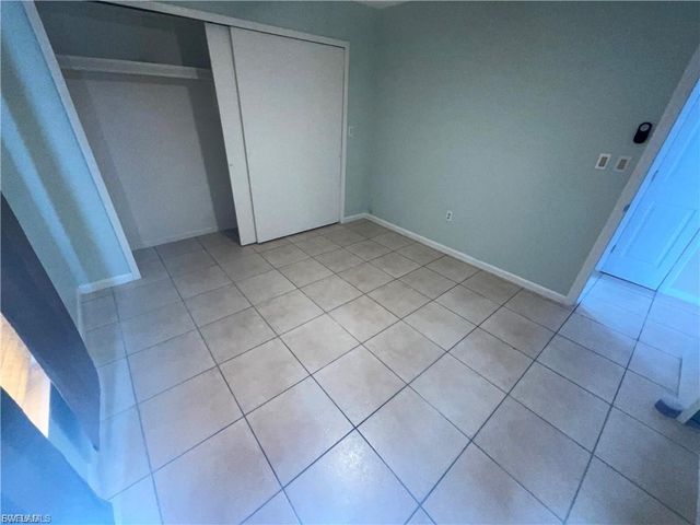 610 SE 13th CT A, Cape Coral, FL 33990