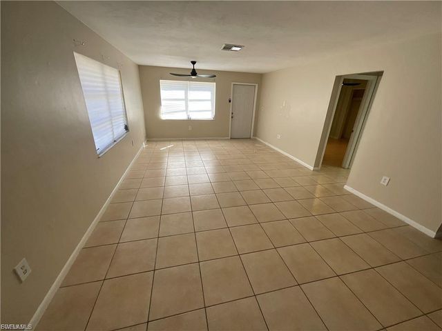 610 SE 13th CT A, Cape Coral, FL 33990
