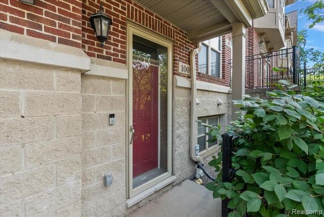 100 Adelaide Street, Detroit, MI 48201