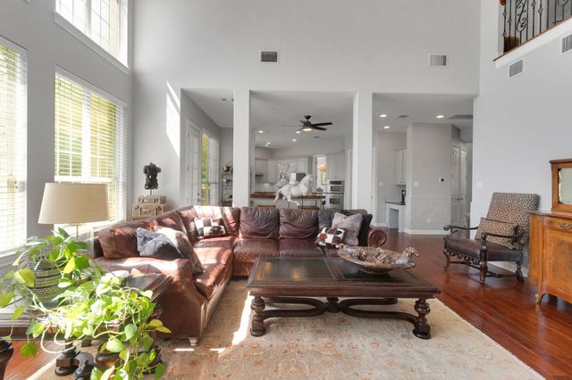 3239 Bay Hill LN, Round Rock, TX 78664
