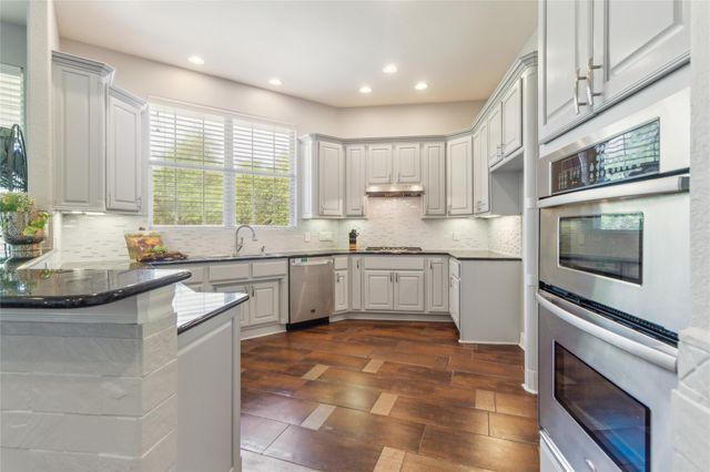 3239 Bay Hill LN, Round Rock, TX 78664