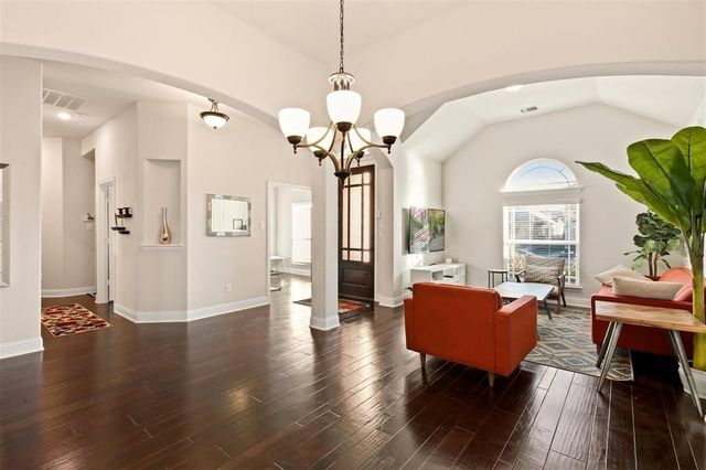 1313 Baynes Drive, Mckinney, TX 75071