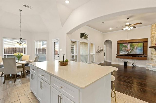 1313 Baynes Drive, Mckinney, TX 75071