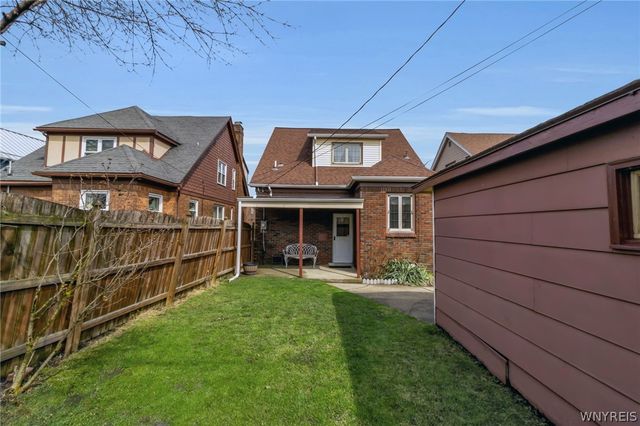 28 Woodward Avenue, Tonawanda, NY 14217