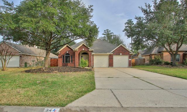 34 Drifting Shadows Circle, The Woodlands, TX 77385