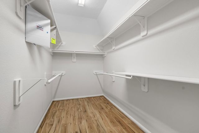 34 Drifting Shadows Circle, The Woodlands, TX 77385