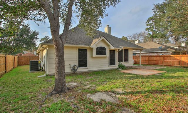 34 Drifting Shadows Circle, The Woodlands, TX 77385