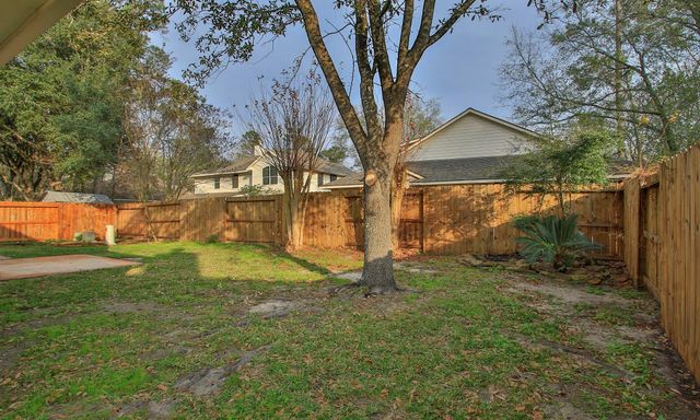34 Drifting Shadows Circle, The Woodlands, TX 77385