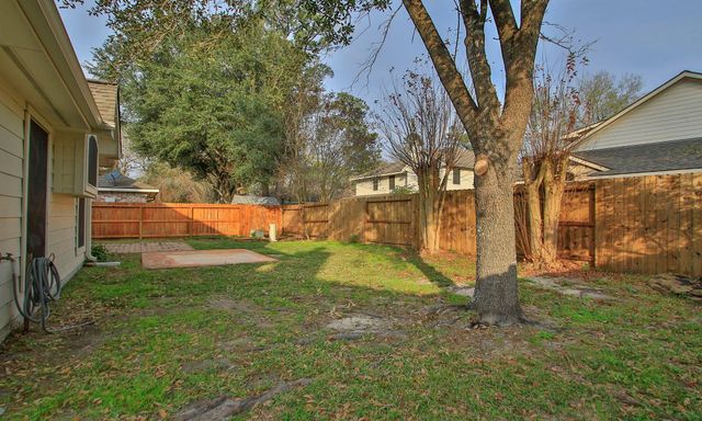 34 Drifting Shadows Circle, The Woodlands, TX 77385