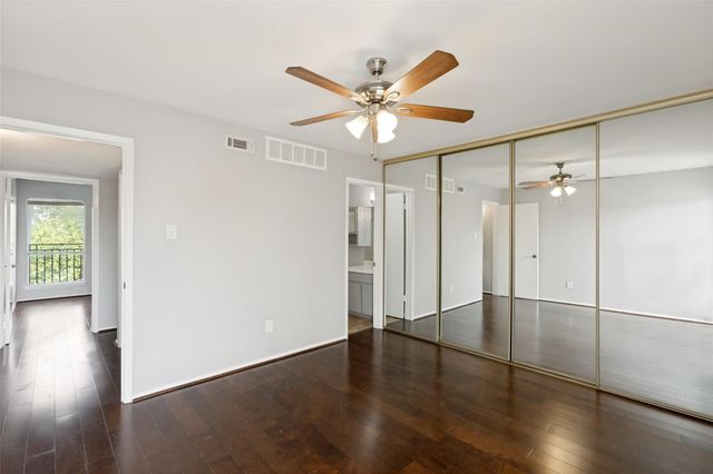 6910 Hart LN 414, Austin, TX 78731