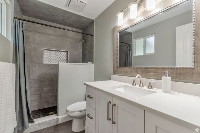 6648 S 3335 W, West Jordan, UT 84084