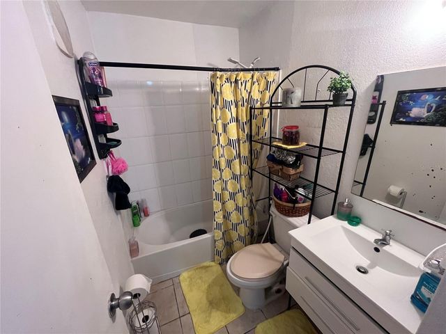 8860 BOULEVARD BALCONES DE CAROLINA 100, Carolina, PR 00987