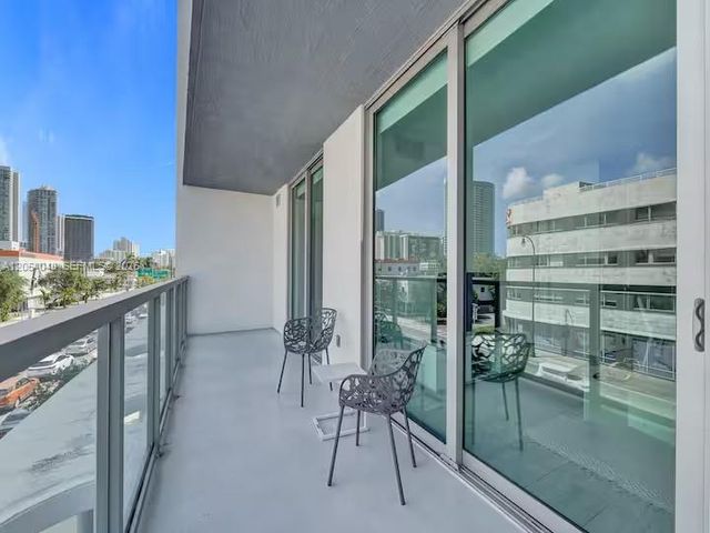 3900 Biscayne Blvd S-216, Miami, FL 33137