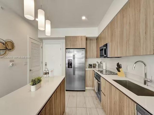 3900 Biscayne Blvd S-216, Miami, FL 33137