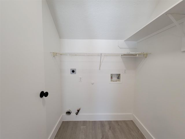 10030 Farrell Drive, Houston, TX 77070
