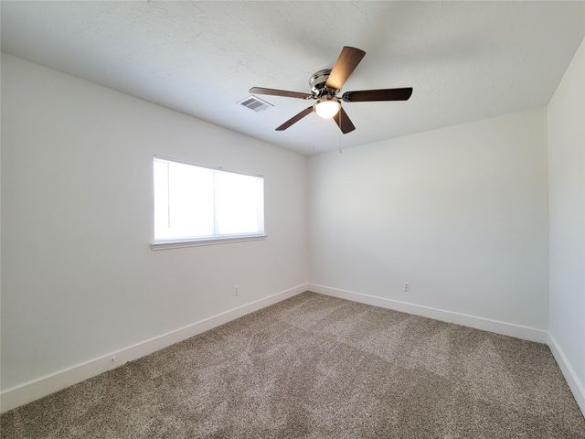 10030 Farrell Drive, Houston, TX 77070