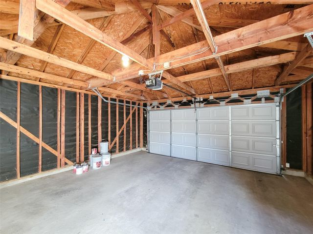 10030 Farrell Drive, Houston, TX 77070