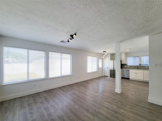 10030 Farrell Drive, Houston, TX 77070