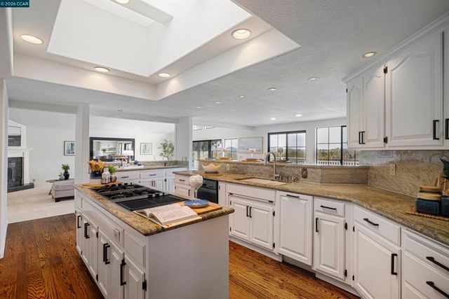 333 Merrilee Pl, Danville, CA 94526