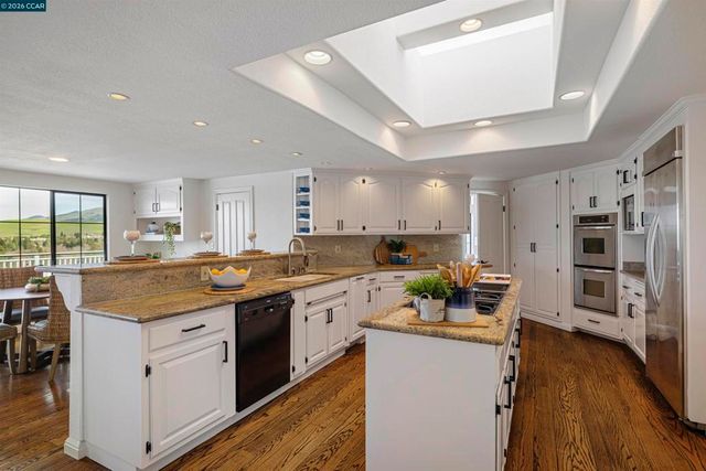 333 Merrilee Pl, Danville, CA 94526