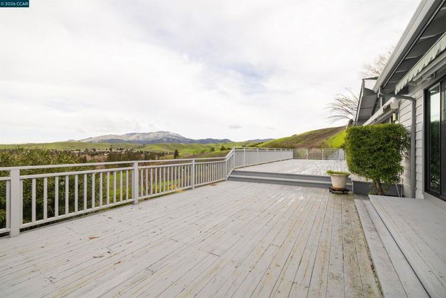 333 Merrilee Pl, Danville, CA 94526