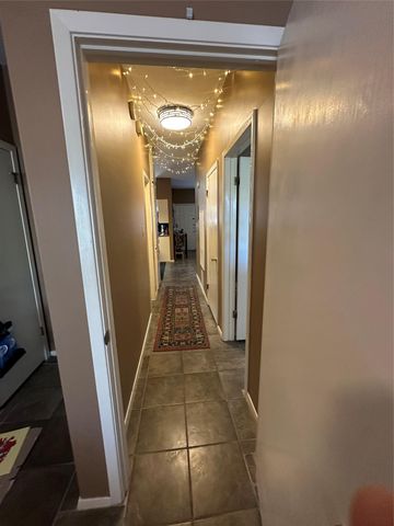 106 E 30th ST 203, Austin, TX 78705