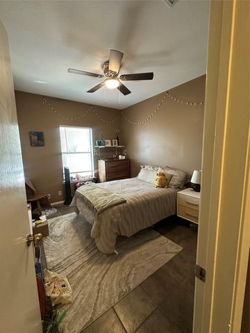 106 E 30th ST 203, Austin, TX 78705