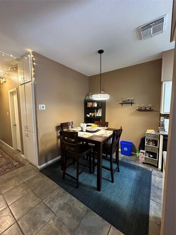 106 E 30th ST 203, Austin, TX 78705