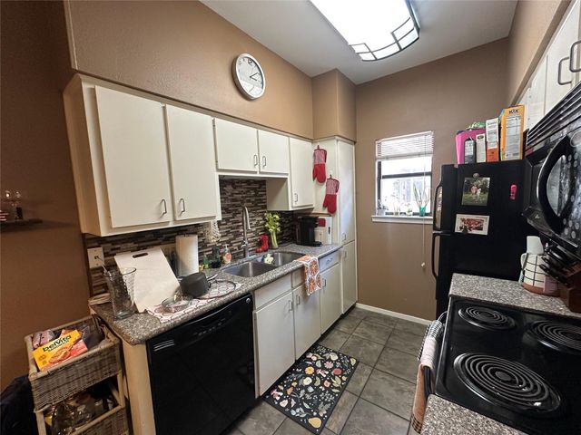 106 E 30th ST 203, Austin, TX 78705