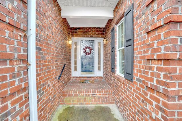 820 Kensford Court, Lewisville, NC 27023