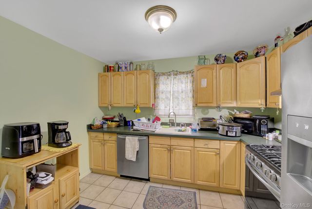 117 Eastgate Road, Massapequa Park, NY 11762